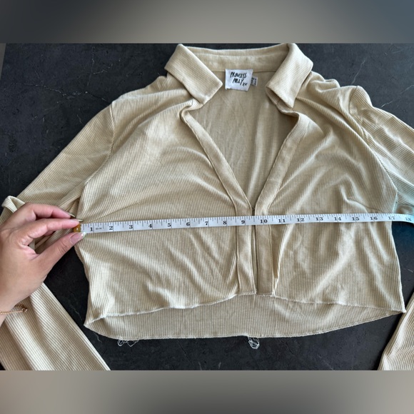 Princess Polly Beige Ribbed Collared Top - Picture 6 of 7